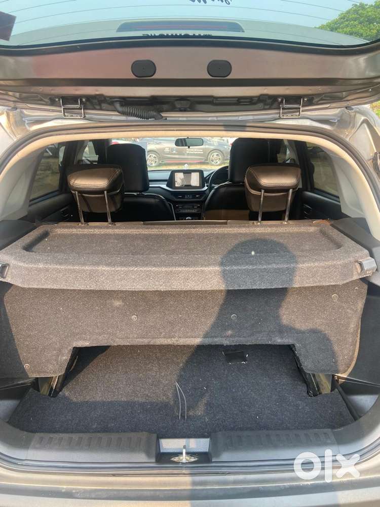 Maruti Suzuki Brezza 1.5 Vxi Cng, 2023, Petrol