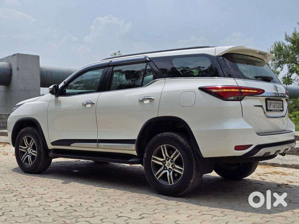Toyota Fortuner 3.0 4x2 Automatic, 2022, Petrol