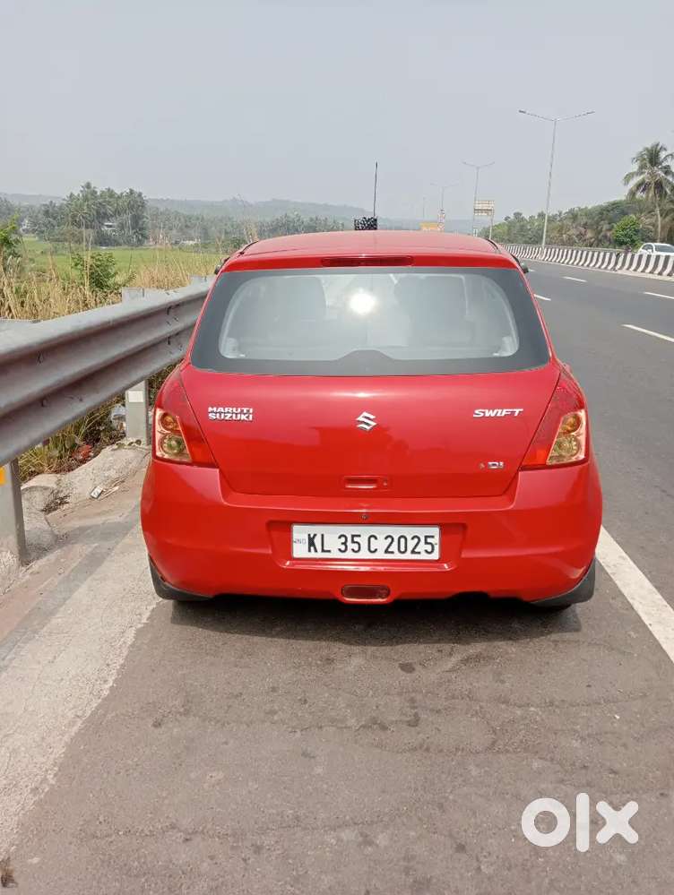 Maruti Suzuki Swift 2011