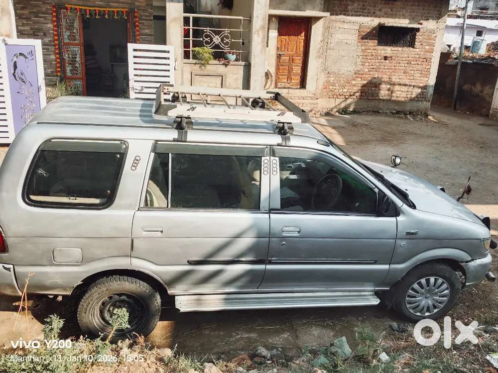 Chevrolet Tavera 2012 Diesel Well Maintained