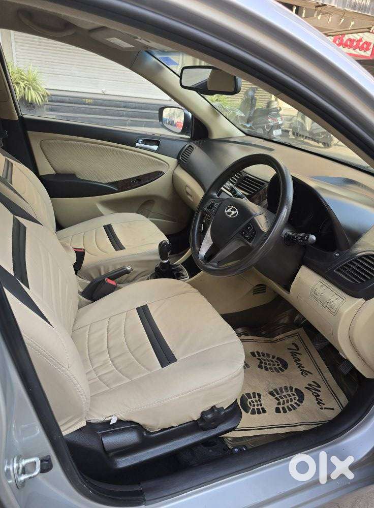 Hyundai Verna 1.4 Vtvt, 2015, Petrol