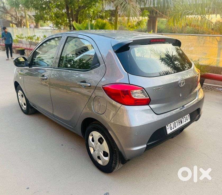Tata Tiago 1.2 Revotron Xta, 2018, Petrol