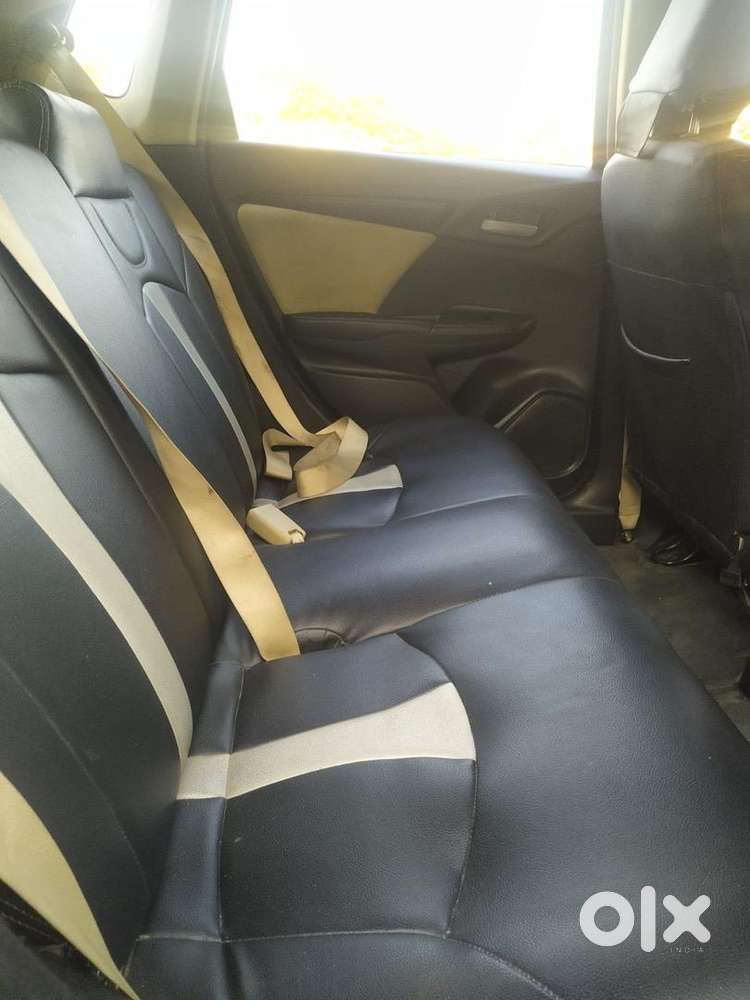 Honda Jazz 2015 Diesel Well Maintained