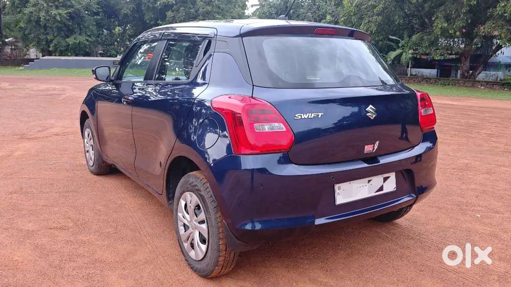 Swift 1.2 Vxi Amt Maruti Suzuki 2024