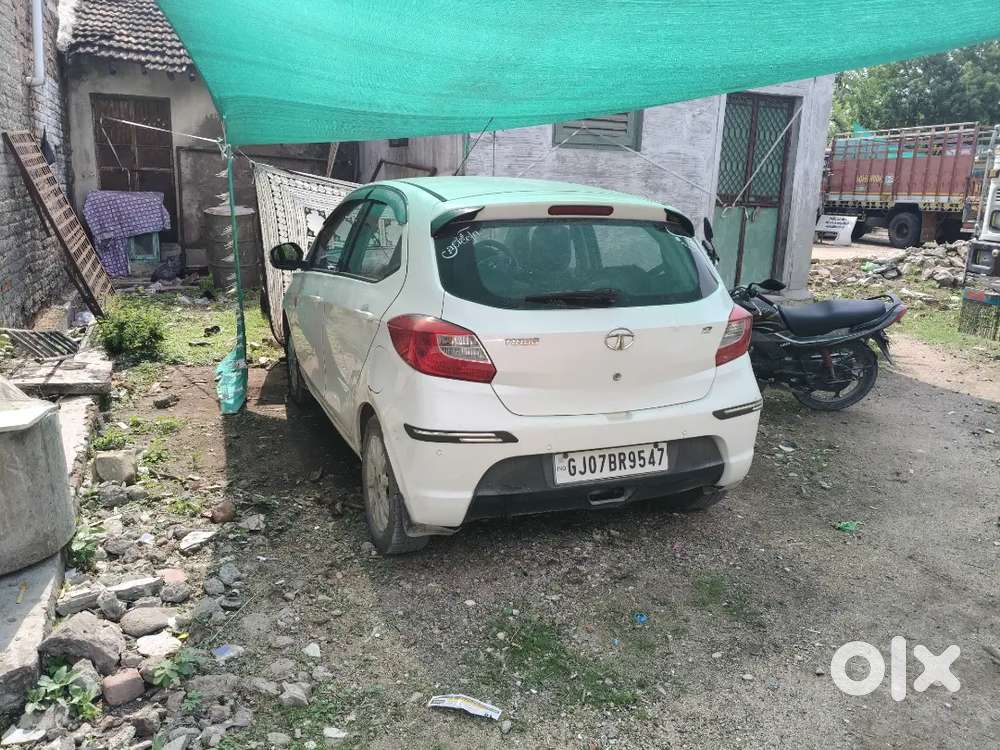 Tata Tiago Xz