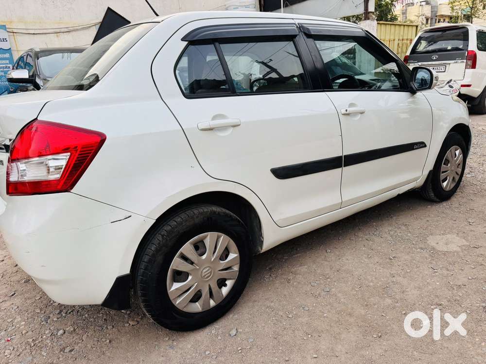 Maruti Suzuki Swift Dzire 1.2 Vxi Bsiv, 2013, Petrol