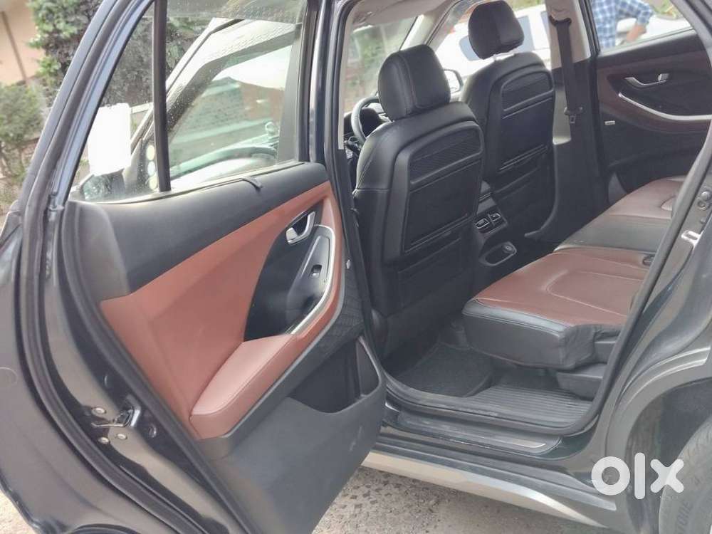 Hyundai Alcazar Platinum, 2021, Petrol