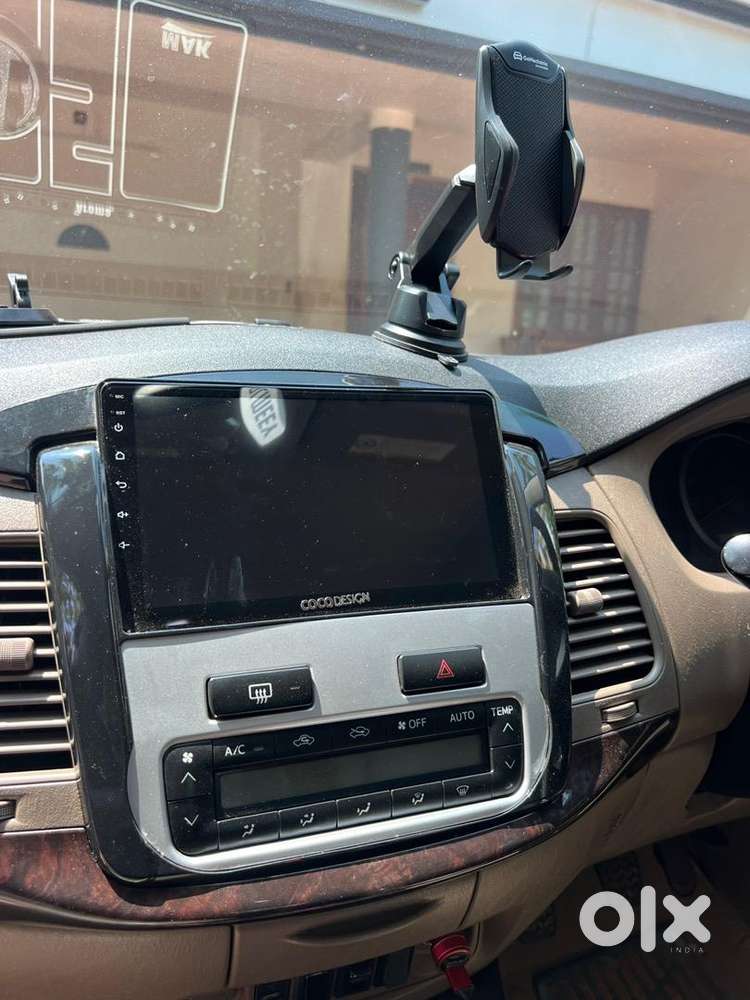 Toyota Innova 2015 Diesel Well Maintained