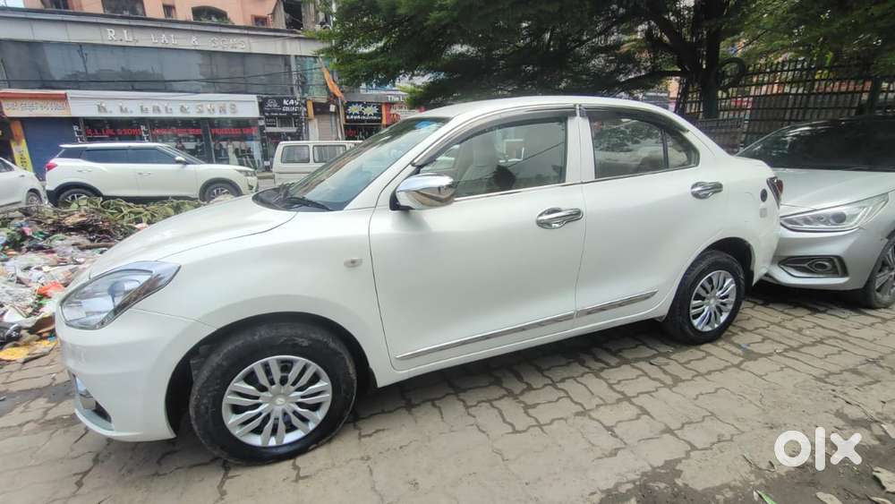 Maruti Suzuki Dzire 1.2 Zxi, 2023, Petrol
