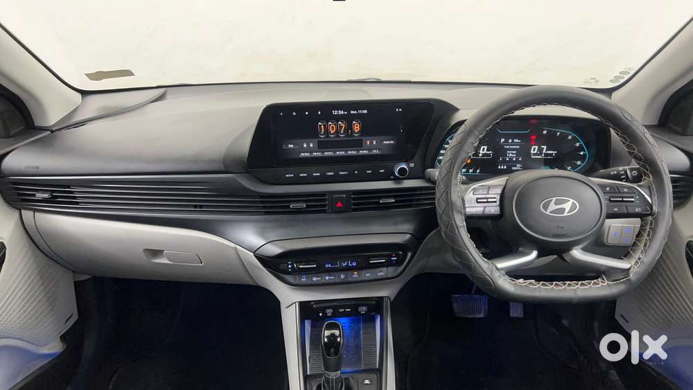 Hyundai New I20 1.2 Asta (o) Ivt, 2023, Petrol
