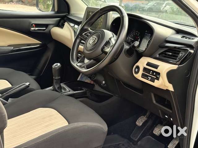 Toyota Glanza 1.2 G E-cng, 2024, Petrol