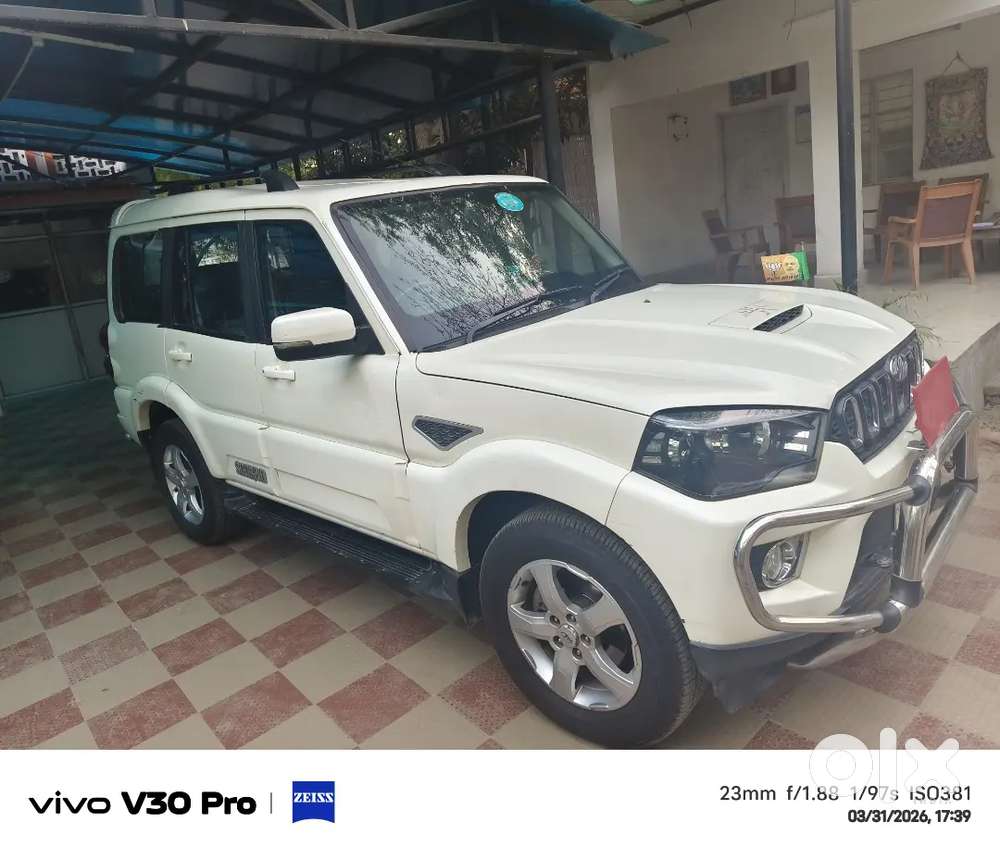 Mahindra Scorpio 2018 Diesel 66500 Km Driven