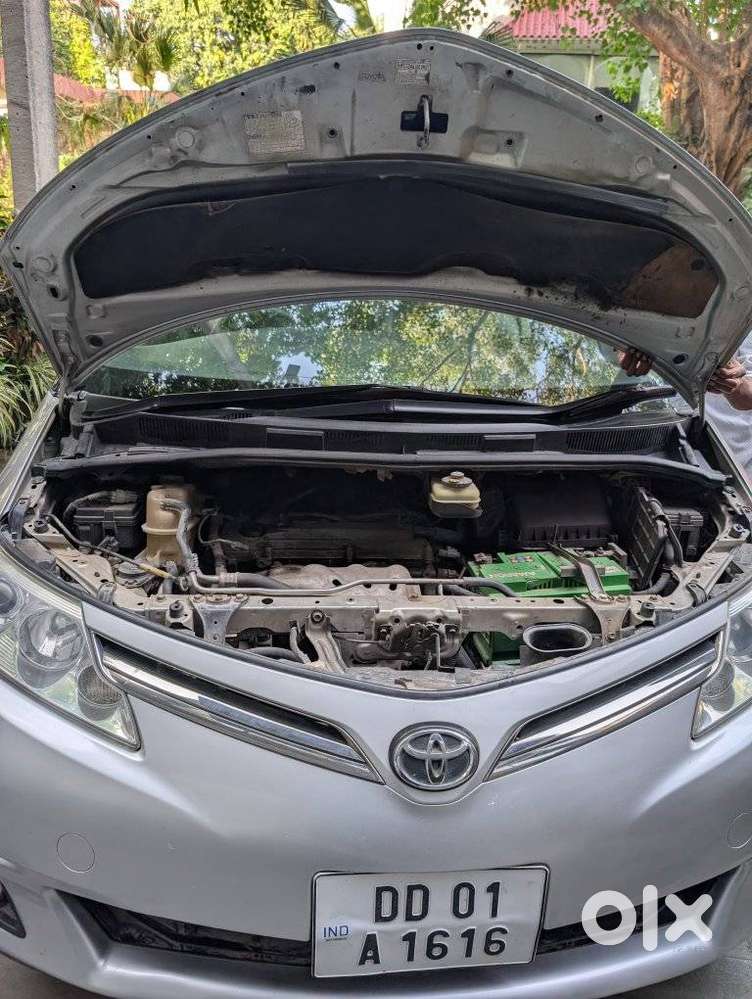 Toyota Previa Base, 2022, Petrol