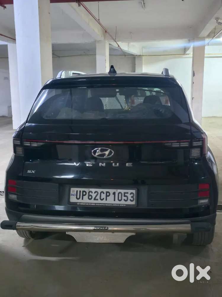 Hyundai Venue 2nd Top Model