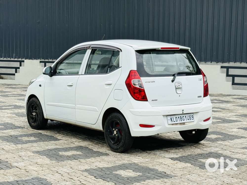 Hyundai I10 Sportz At, 2012, Petrol