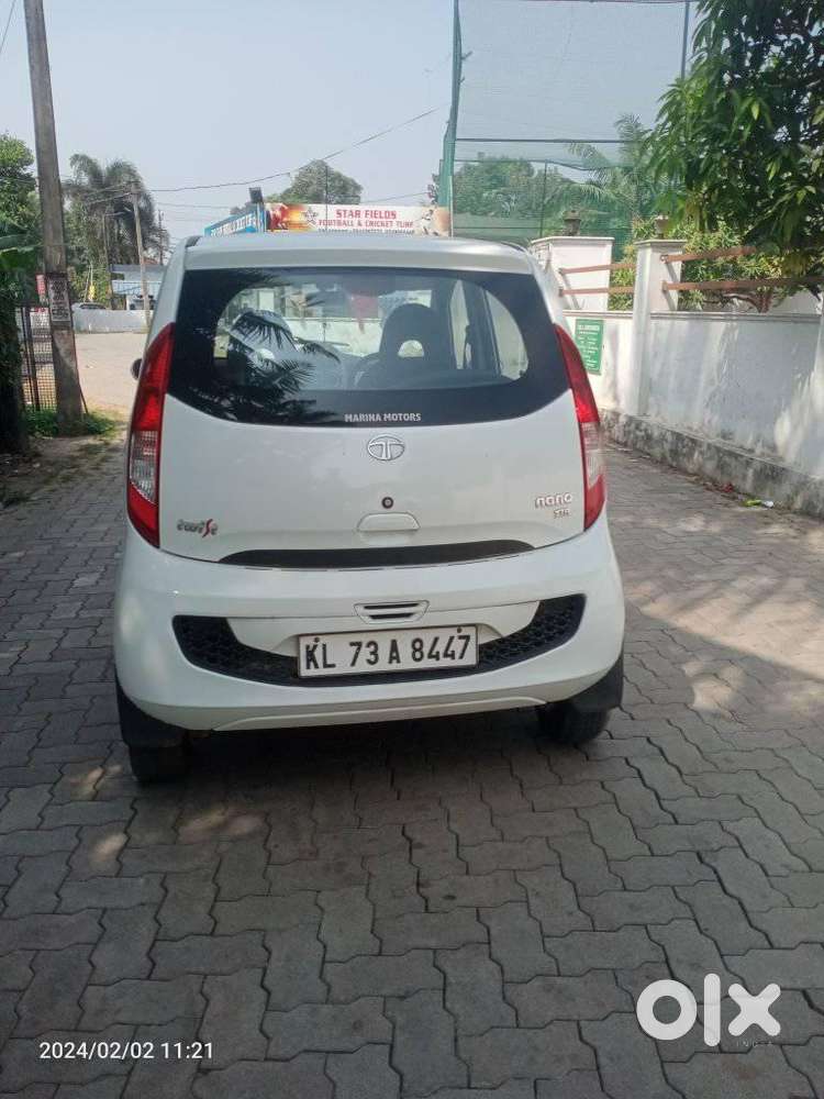 Tata Nano Genx Xta, 2016, Petrol