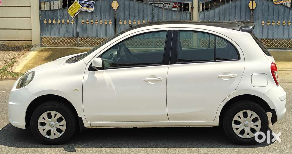 Nissan Micra Cvt Xv, 2017, Petrol