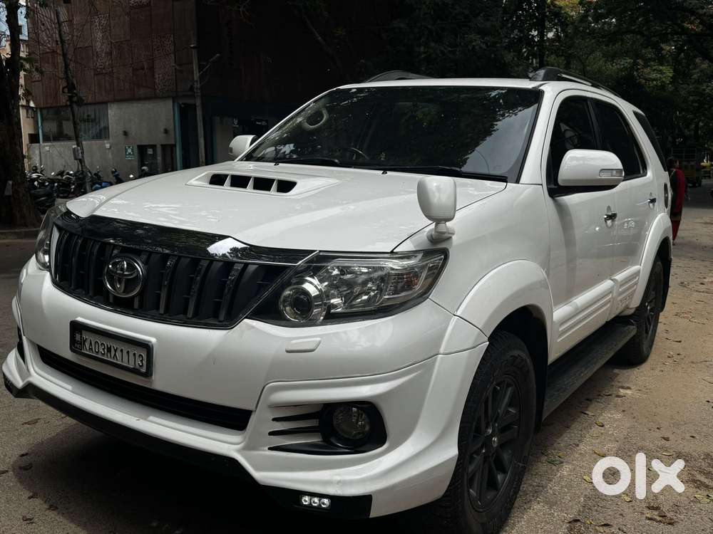 Toyota Fortuner 4x2 MT TRD Sportivo, 2015, Diesel