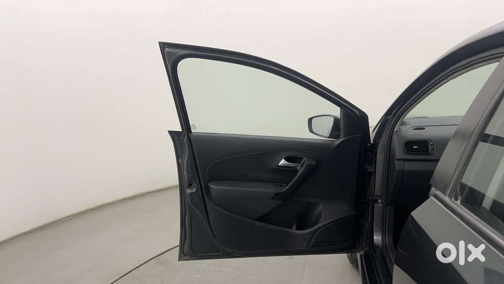 Volkswagen Polo 2009-2013 Petrol Comfortline 1.2l, 2016, Petrol