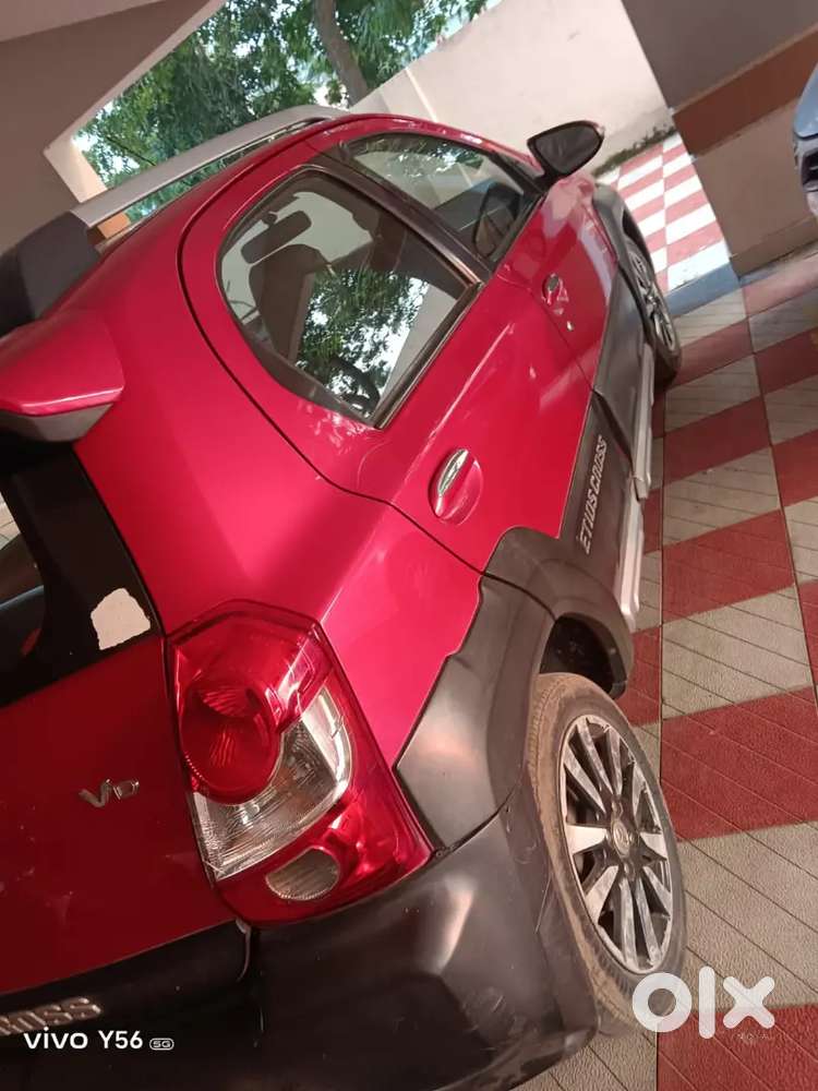 Toyota Etios Cross 2015 Diesel Well Maintained