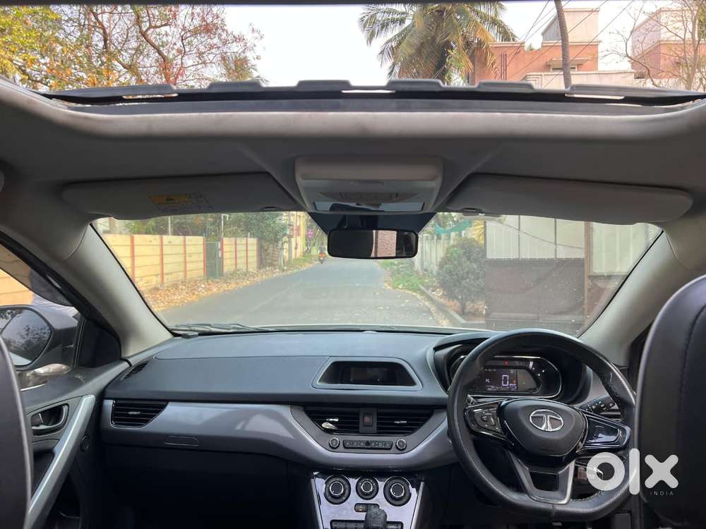 Tata Nexon 1.2 Revotron Xma Amt (s), 2020, Petrol