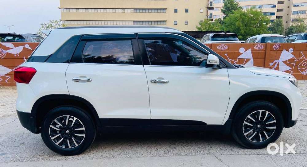 Maruti Suzuki Brezza 1.5 Zxi Plus Smart Hybrid, 2020, Cng & Hybrids