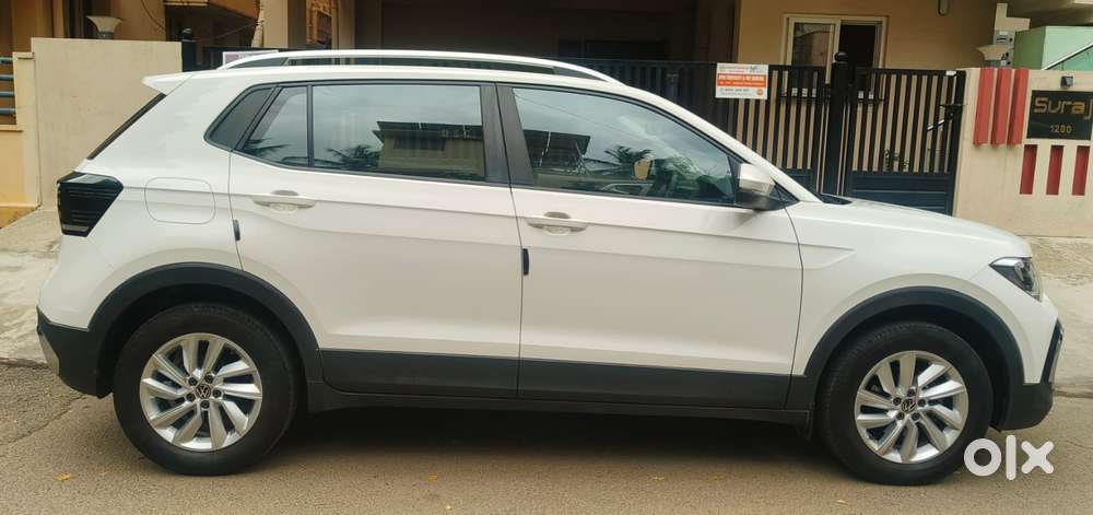 Volkswagen Taigun 1.0 Tsi Highline At, 2024, Petrol