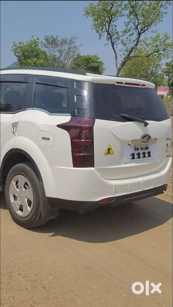 Mahindra Xuv500 2015