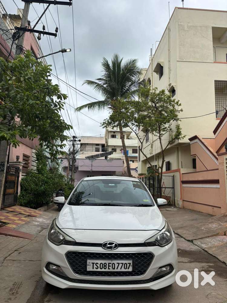 Hyundai I20 1.4 Asta (o) Crdi, 2015, Diesel