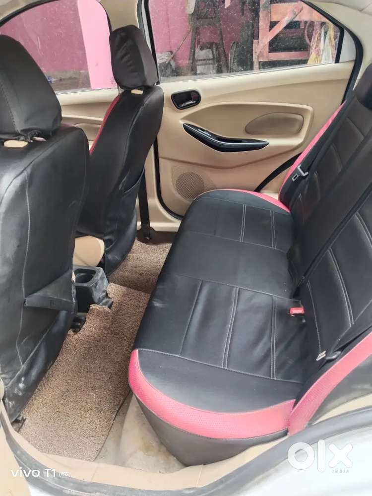Ford Aspire 2016 Titanium Blu
