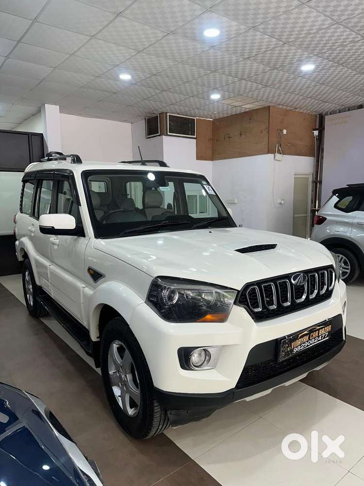Mahindra Scorpio S10, 2017, Diesel