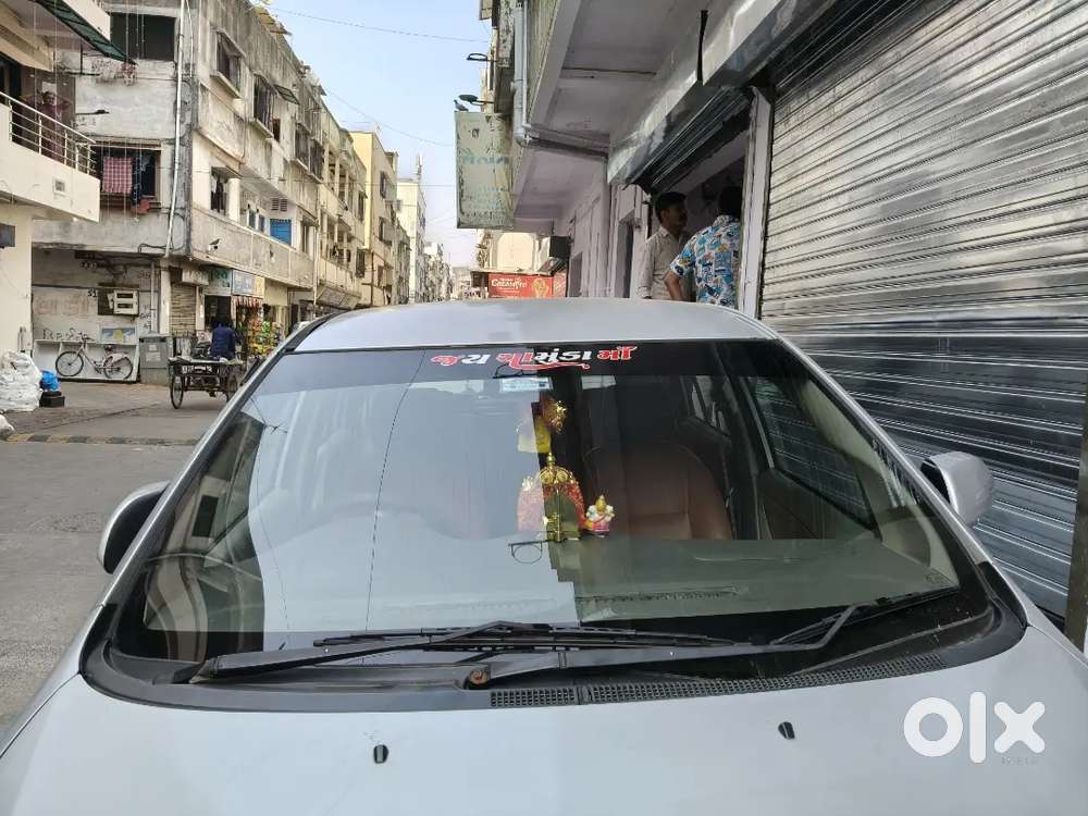 Toyota Innova 2014 Diesel 108000 Km Driven
