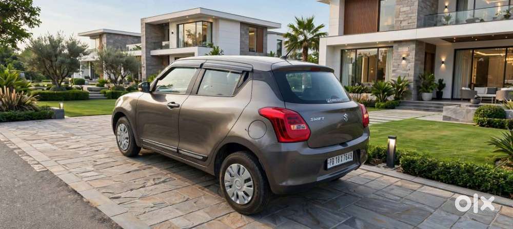 Maruti Suzuki Swift Vxi Abs Bsiv, 2022, Petrol