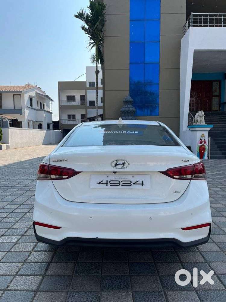 Hyundai Verna 1.5 Sx (o) Diesel At, 2018, Diesel