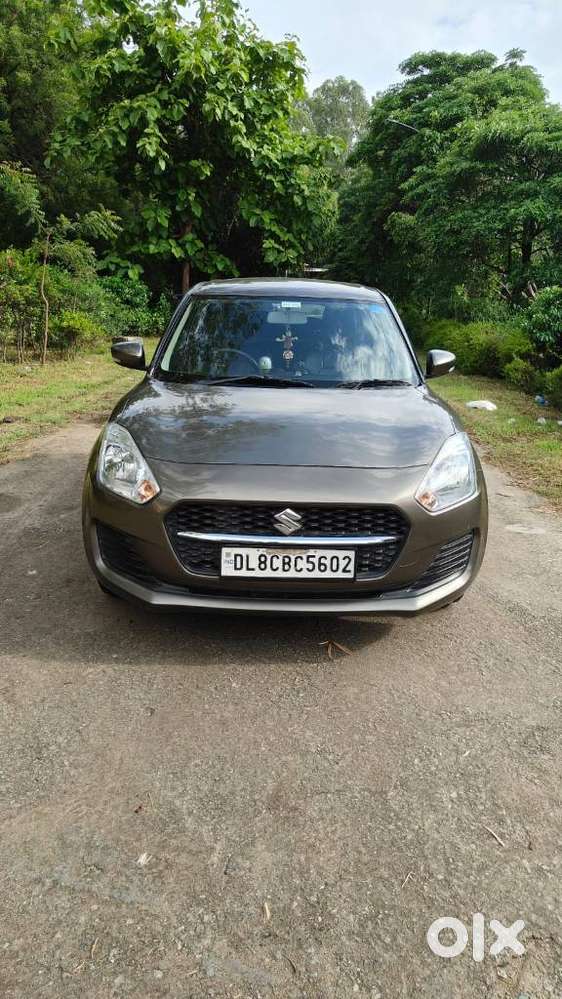 Maruti Suzuki Swift Vxi + Manual, 2021, Petrol