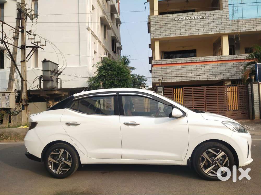 Hyundai Aura 1.0 Sx Plus Petrol, 2022, Petrol