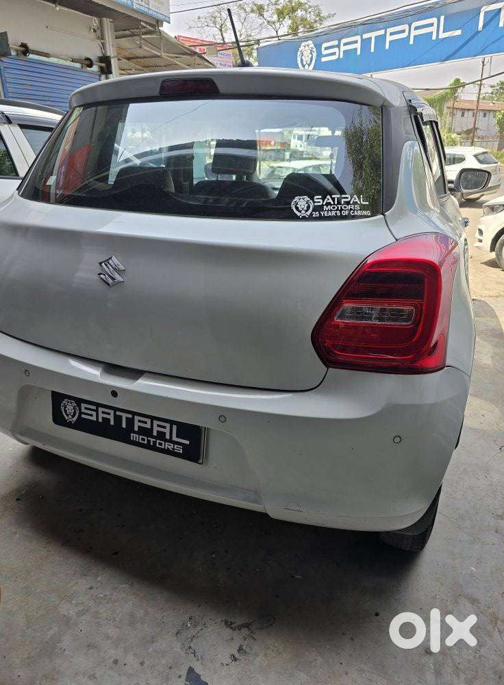 Maruti Suzuki Swift Vvt Vxi, 2021, Petrol