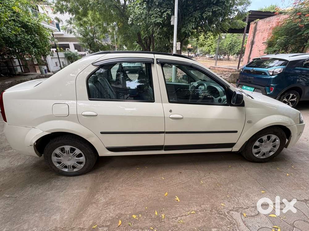 Mahindra E Verito Electric