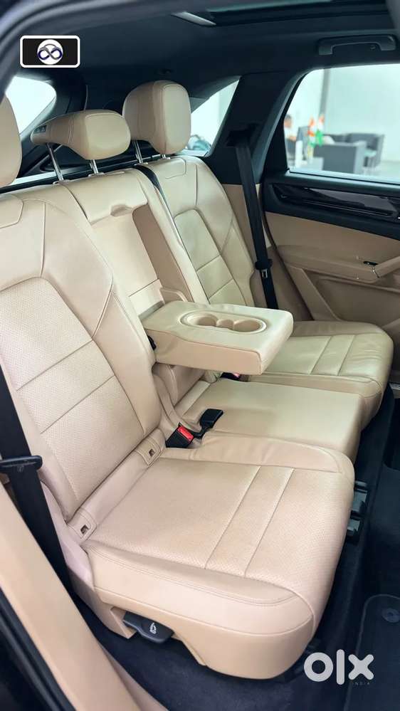 Porsche Cayenne, 2023, Petrol