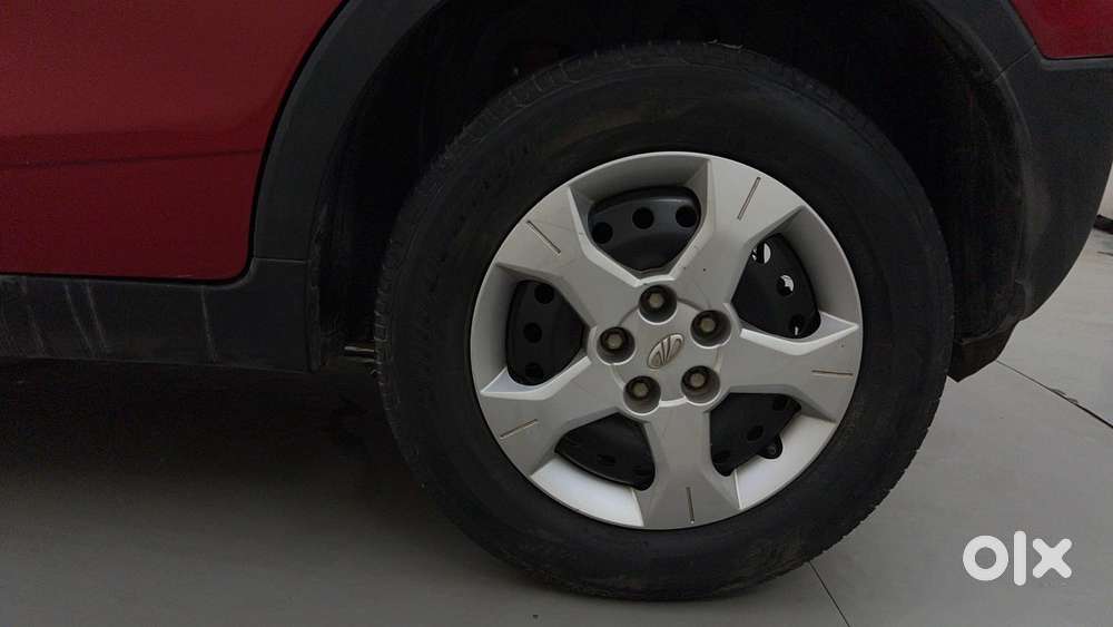 Mahindra Xuv300 W6 Amt Diesel, 2022, Diesel