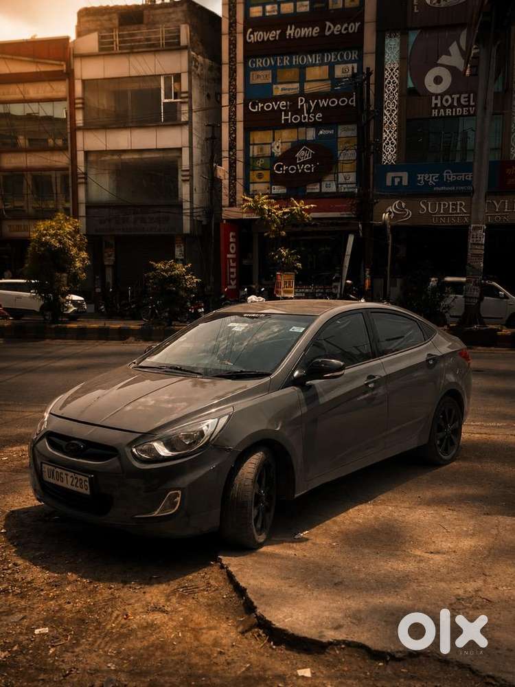 Car Enthusiasts Hyundai Diesel Manual 2011  Valid Upto 2031 Except Ncr