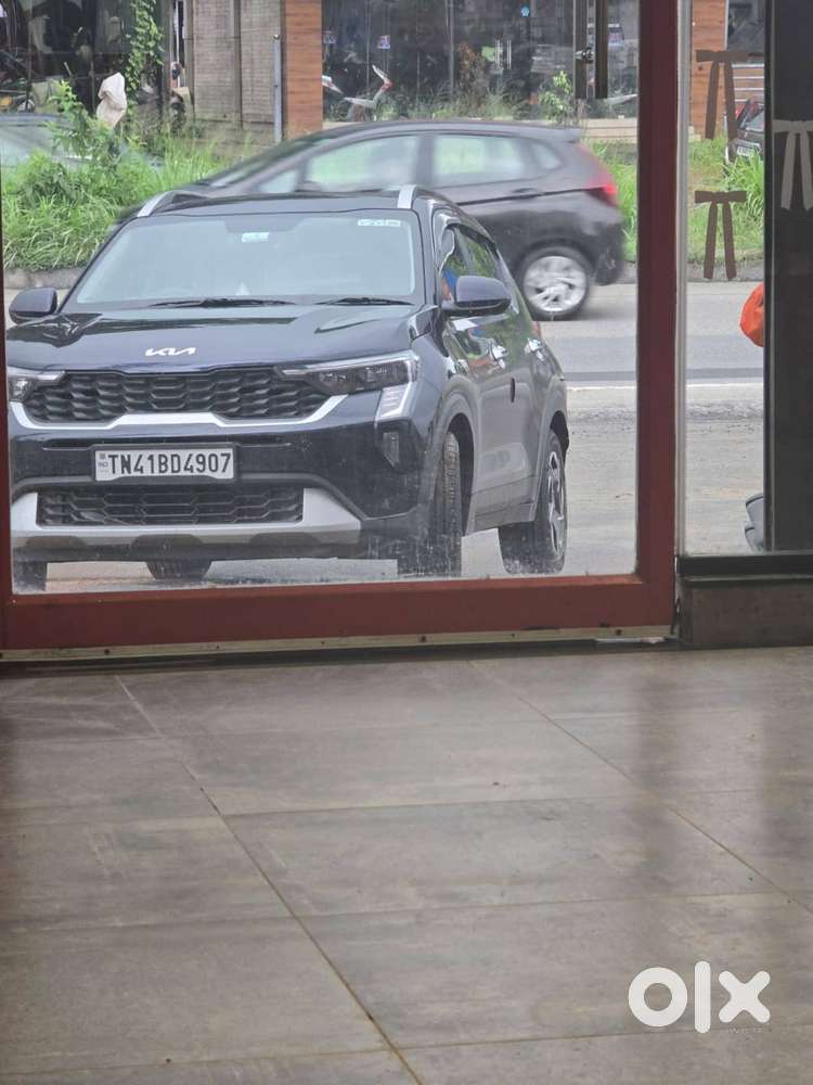 Kia Sonet 2024 Petrol Well Maintained