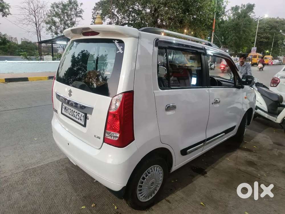 Good Condition Car Smooth Engine Full Condition New Tiyer