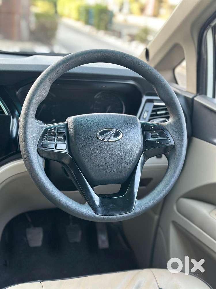 Mahindra Marazzo M6 8str, 2019, Diesel