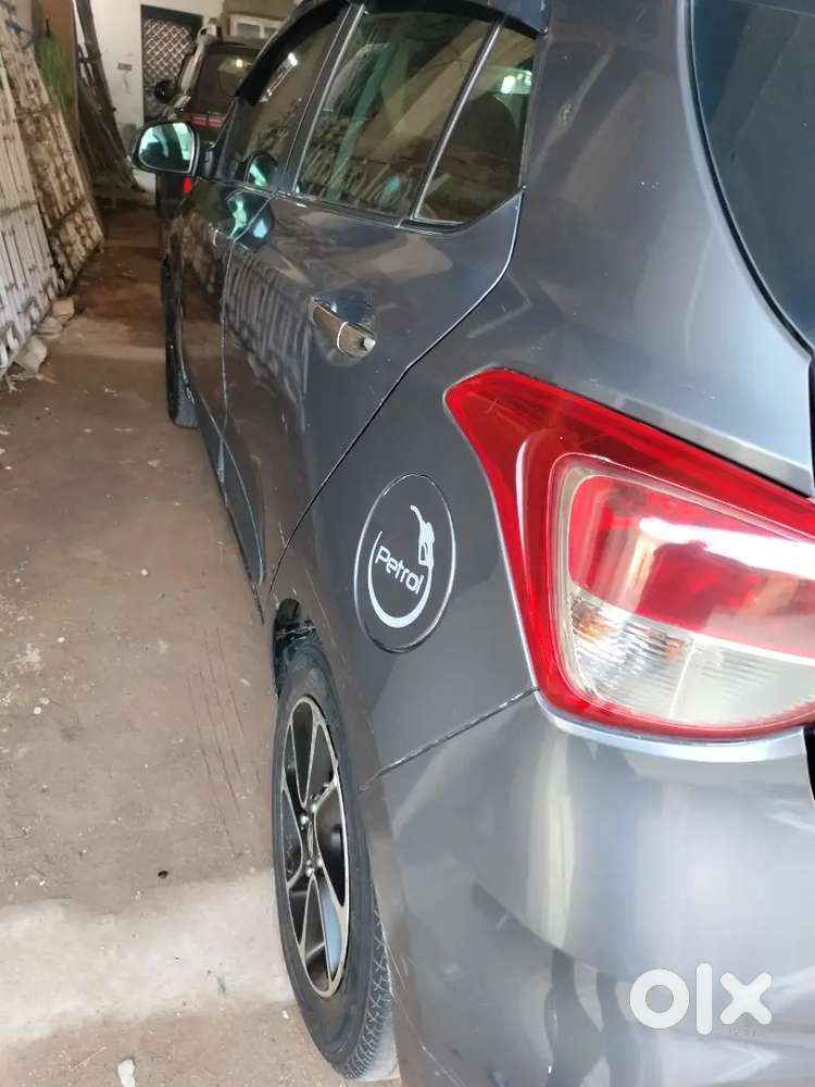Hyundai Grand I10 Sportz Petrol 2018