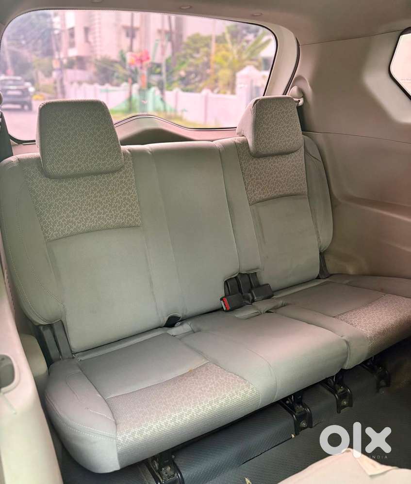 Mahindra Marazzo M2, 2019, Diesel