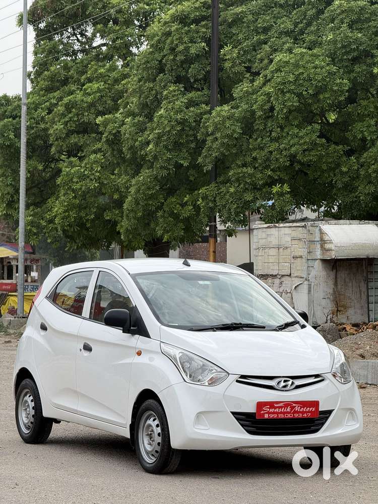 Hyundai Eon Era +, 2017, Petrol