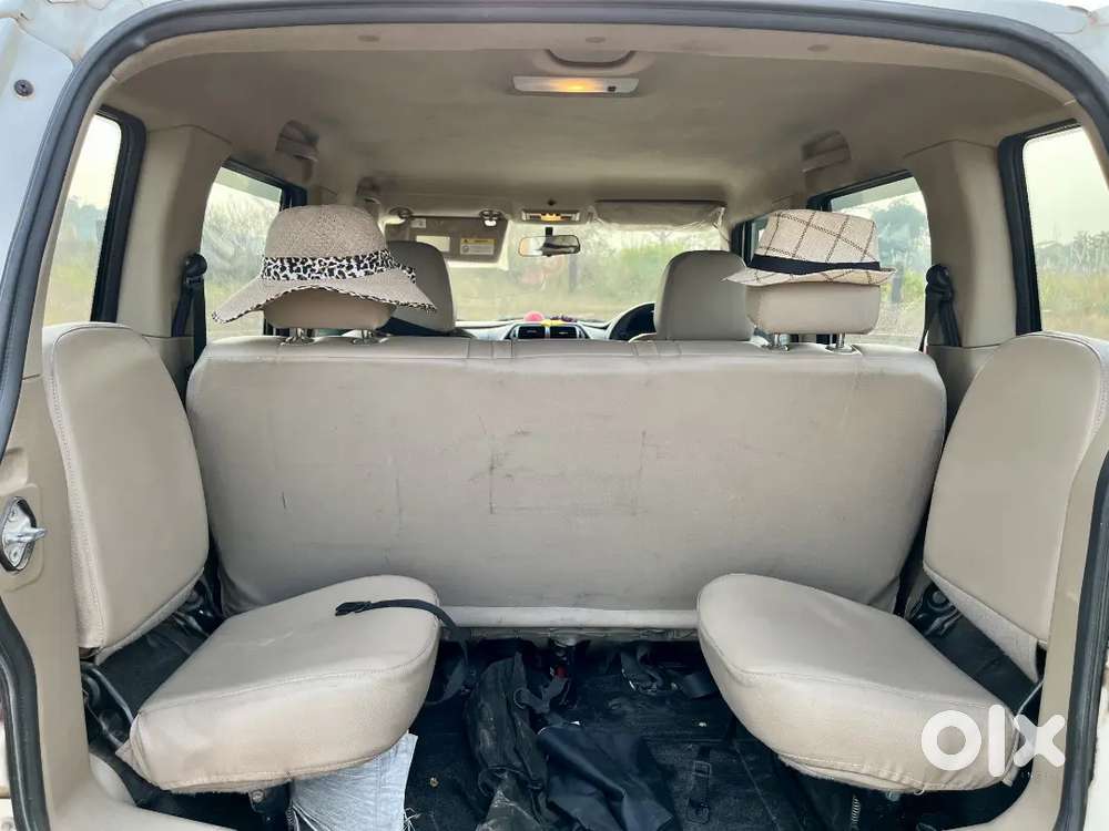 Mahindra Bolero Neo N10