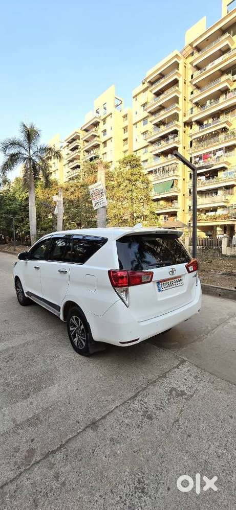 Toyota Innova Crysta 2.4 G Mt, 2021, Diesel