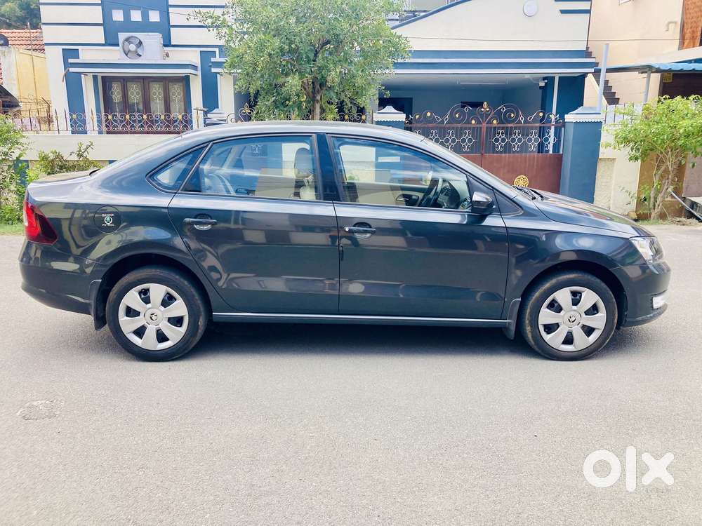 Skoda Rapid Tsi Active 1.0 Mt, 2020, Petrol